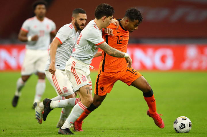 Kedua kesebelasan kemudian saling berbalas serangan untuk menambah keunggulan. Namun tidak ada tambahan gol lagi hingga laga usai.