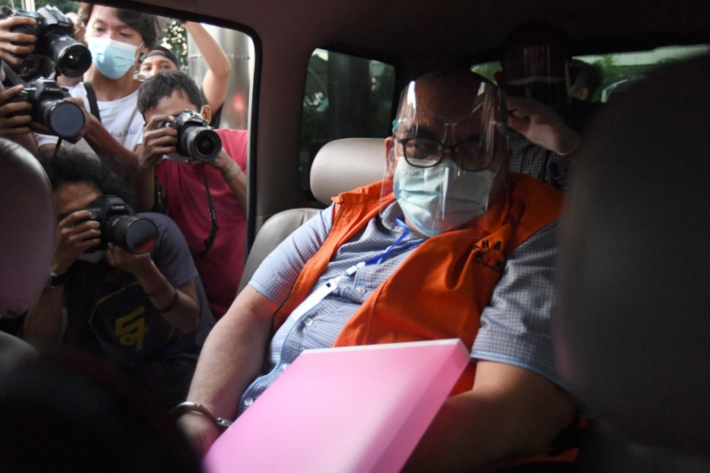 KPK menetapkan anggota DPR RI Fraksi PPP periode 2014-2019 Irgan Chairul Mahfiz (ICM) tersangka baru terkait dengan pengurusan Dana Alokasi Khusus (DAK) APBN-P 2017 dan APBN 2018 untuk Kabupaten Labuhanbatu Utara. Usai dijerat sebagai tersangka, Irgan Chairul Mahfiz langsung ditahan di Rumah Tahanan (Rutan) Salemba, Jakarta Pusat.