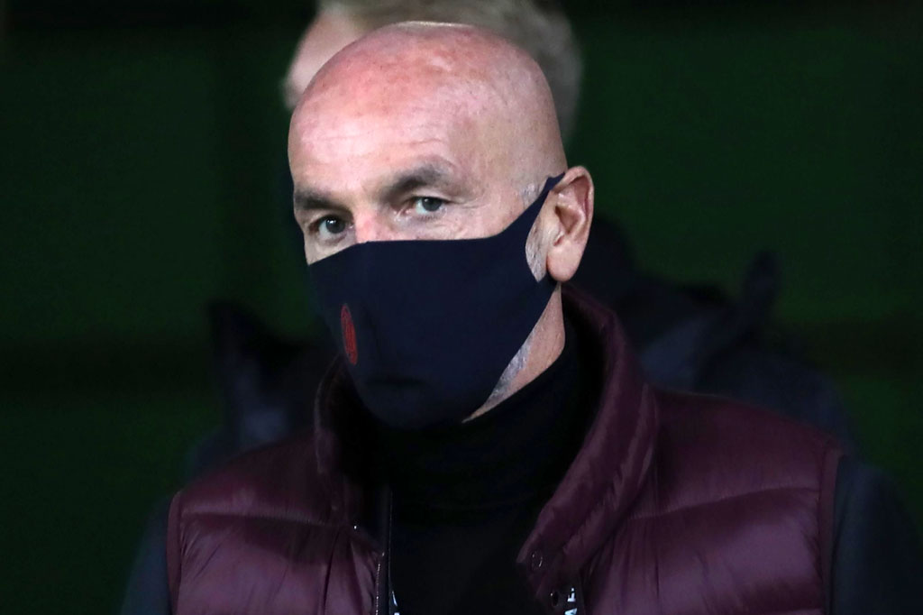 AC Milan terpaksa membatalkan sesi latihan pada Sabtu, 14 November 2020, setelah pelatih kepala Stefano Pioli dinyatakan positif terinfeksi virus korona.