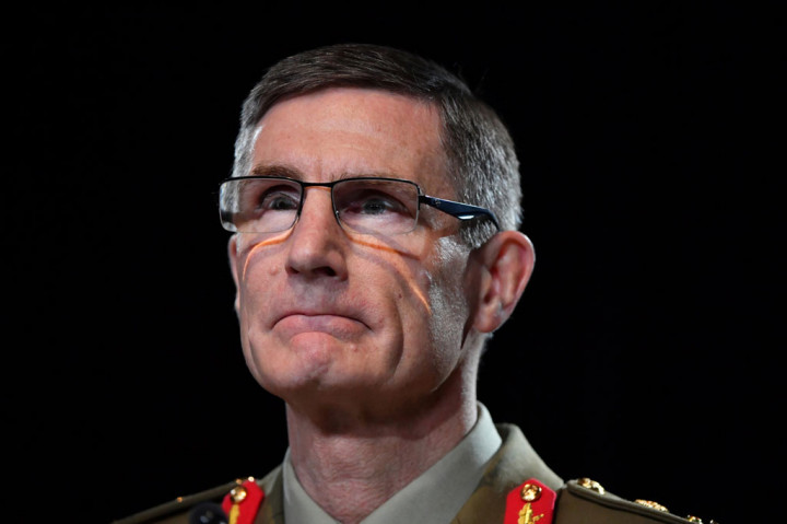 Beberapa dari mereka yang diduga bertanggung jawab masih bertugas di militer Australia, Campbell menambahkan. Pembunuhan itu akan dirujuk ke penyelidik khusus, yang akan segera ditunjuk untuk menentukan apakah ada cukup bukti bagi para personel itu untuk diadili.