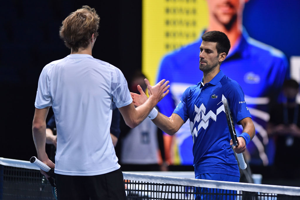 Unggulan teratas tersebut menang dua set langsung atas Zverev dengan skor 6-3, 7-6 (7/4).