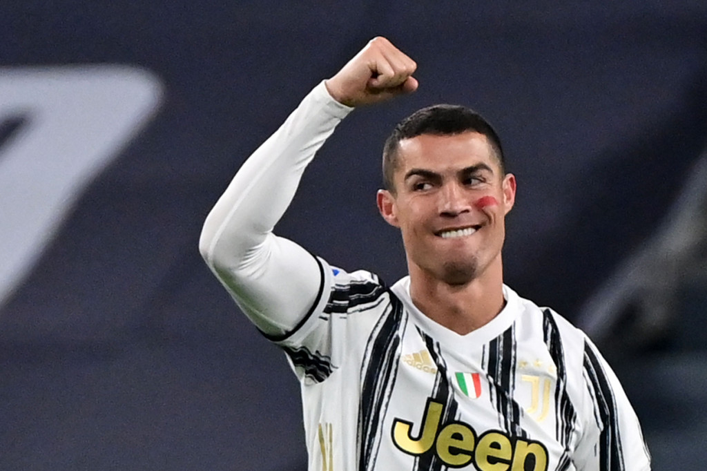 Dengan tambahan dua gol, Cristiano Ronaldo kini sudah mencetak delapan gol di Liga Italia musim ini. 