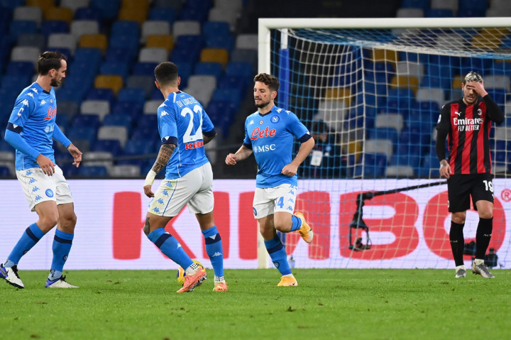 Sementara, Il Partenopei hanya mampu membalas melalui Dries Mertens di menit ke-63.