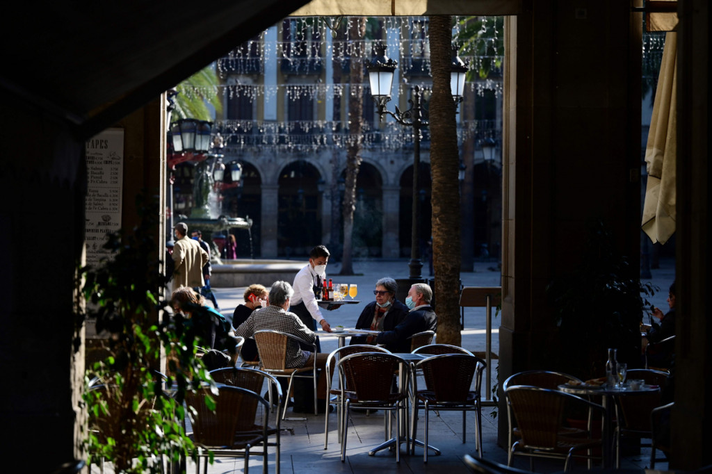 Restoran dan bar tersebut kembali dibuka untuk bisnis pada 23 November 2020.
