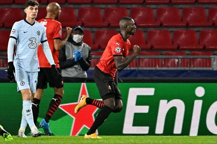 Baru pada menit ke-85, Rennes memetik hasil kerja kerasnya saat Guirassy menanduk bola umpan silang Benjamin Bourigeaud untuk menjebol gawang Mendy, sekaligus menyamakan kedudukan menjadi 1-1.