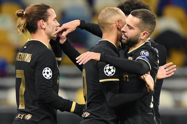 Barcelona mendapat hadiah penalti setelah Braithwaite didorong dalam duel udara oleh Denys Popov pada menit ke-69. Bertindak sebagai algojo, Braithwaite mengkonversinya dengan tembakan keras yang tak memberi kesempatan kiper George Buschan melakukan penyelamatan.