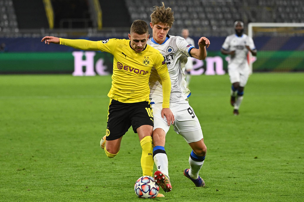 Unggul 3-0, tuan rumah tidak mengendorkan serangan. Beberapa peluang tercipta lewat Haaland, Thorgan Hazard, dan Mats Hummels. Namun sayang tidak ada tambahan gol lagi hingga laga usai.