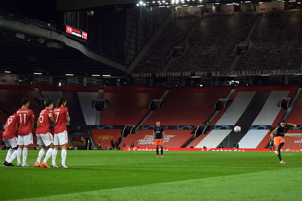 Tim tamu sempat memperkecil ketertinggalan melalui tendangan bebas Deniz Turuc yang gagal diantisipasi kiper David de Gea pada menit ke-75.