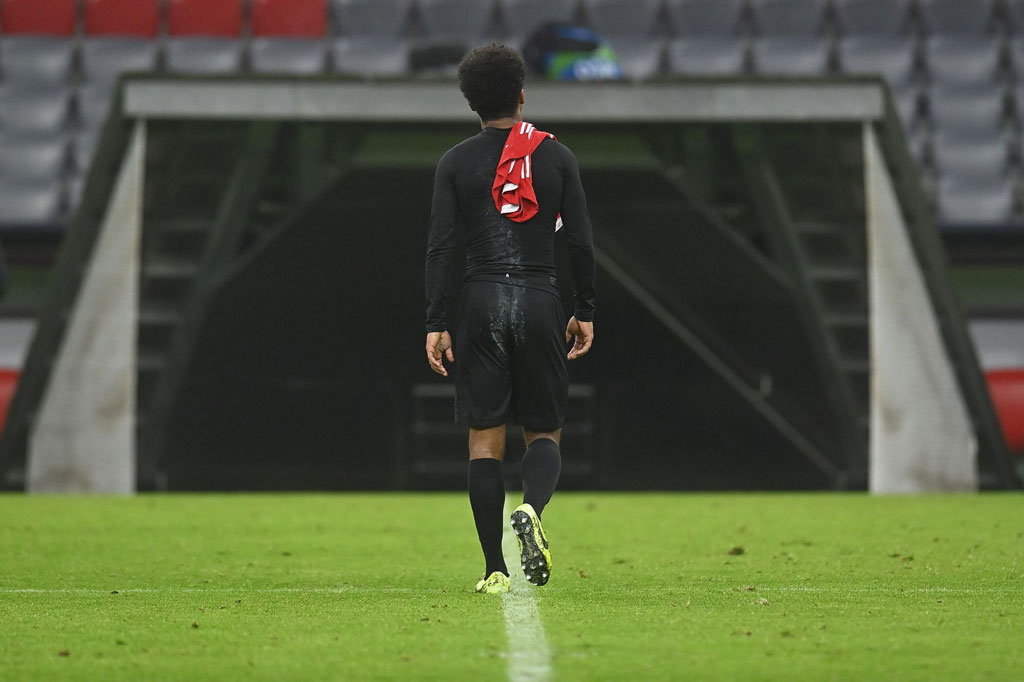 Kemenangan tersebut membuat Muenchen kokoh di posisi puncak klasemen Grup A dengan koleksi 12 poin. Sedangkan Salzburg tertahan di dasar klasemen.