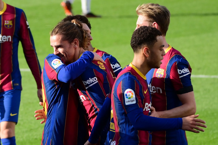 Namun Barcelona kembali unggul 4-0 usai Lionel Messi cetak gol di menit ke-73. Messi berhasil memanfaatkan umpan Trincao dengan mudah.