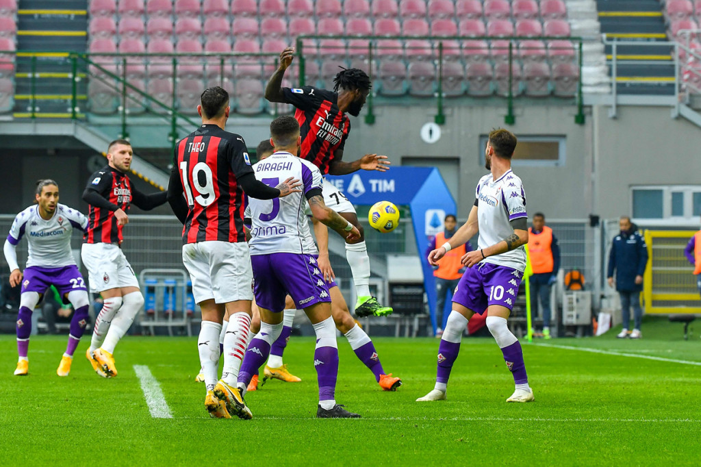 Di babak kedua, baik Milan mau pun Fiorentina gagal mencetak gol. Pertandingan tuntas dengan kemenangan Il Diavolo Rosso 2-0.