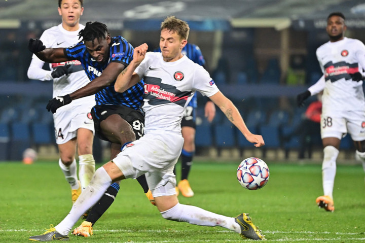 Setelah gol tersebut Atalanta mengambil alih penguasaan bola, sayangnya hingga babak pertama usai tak ada peluang berbahaya yang diciptakan.