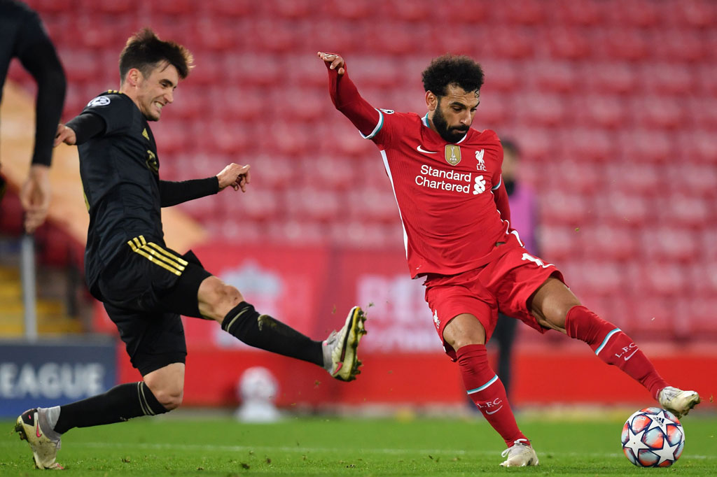 Memasuki menit ke-72, Liverpool berpeluang emas menggandakan keunggulan. Namun Salah yang menguasai bola bersikap egois. Ia yang memiliki opsi memberikan umpan kepada pemain Liverpool lain yang berdiri bebas, malah terlalu lama menguasai bola.  