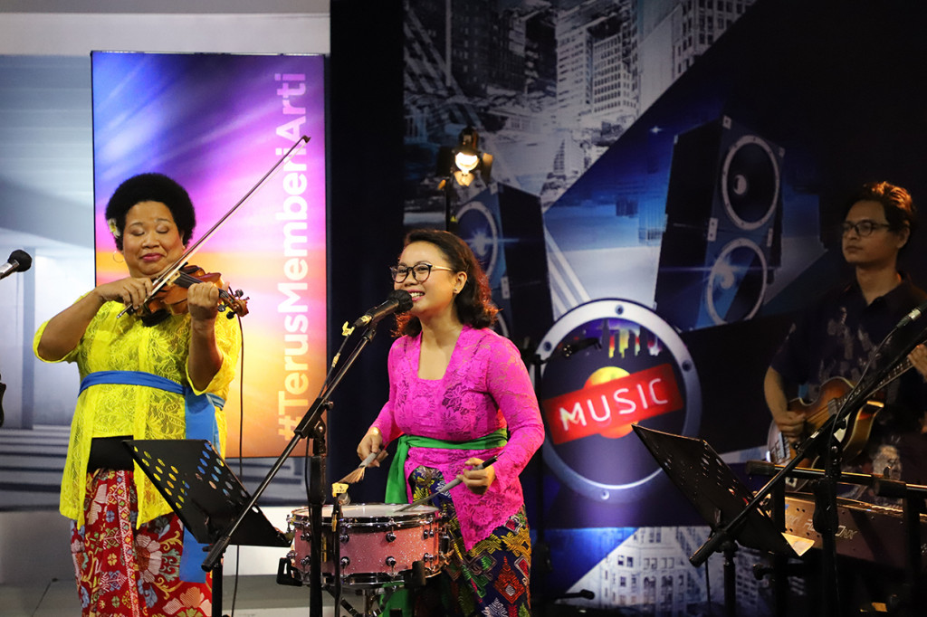 Penampilan Nonaria dalam acara Konser Digital Spesial HUT ke-3 Medcom.id 'Terus Memberi Arti'.