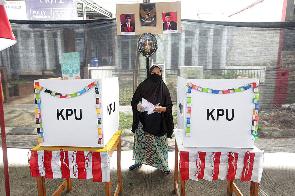 Seperti diketahui, pemilihan wali kota-wakil wali kota Tangsel diikuti tiga pasangan calon, yakni nomor urut satu pasangan Muhammad-Rahayu Sarawasti Djojohadikusumo yang diusung PDI Perjuangan, Gerindra, PSI, PAN, dan Hanura.