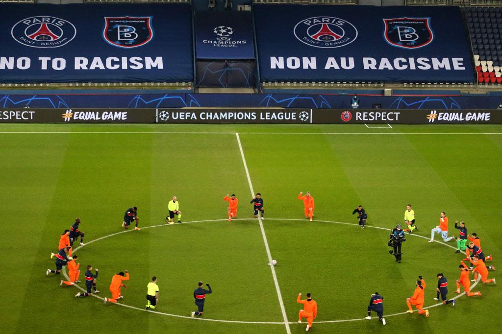 UEFA juga meletakkan dua spanduk antirasisme yang bersematkan logo kedua klub dengan tulisan 'Katakan tidak kepada rasisme', satu berbahasa Prancis dan yang lainnya dalam bahasa Inggris.