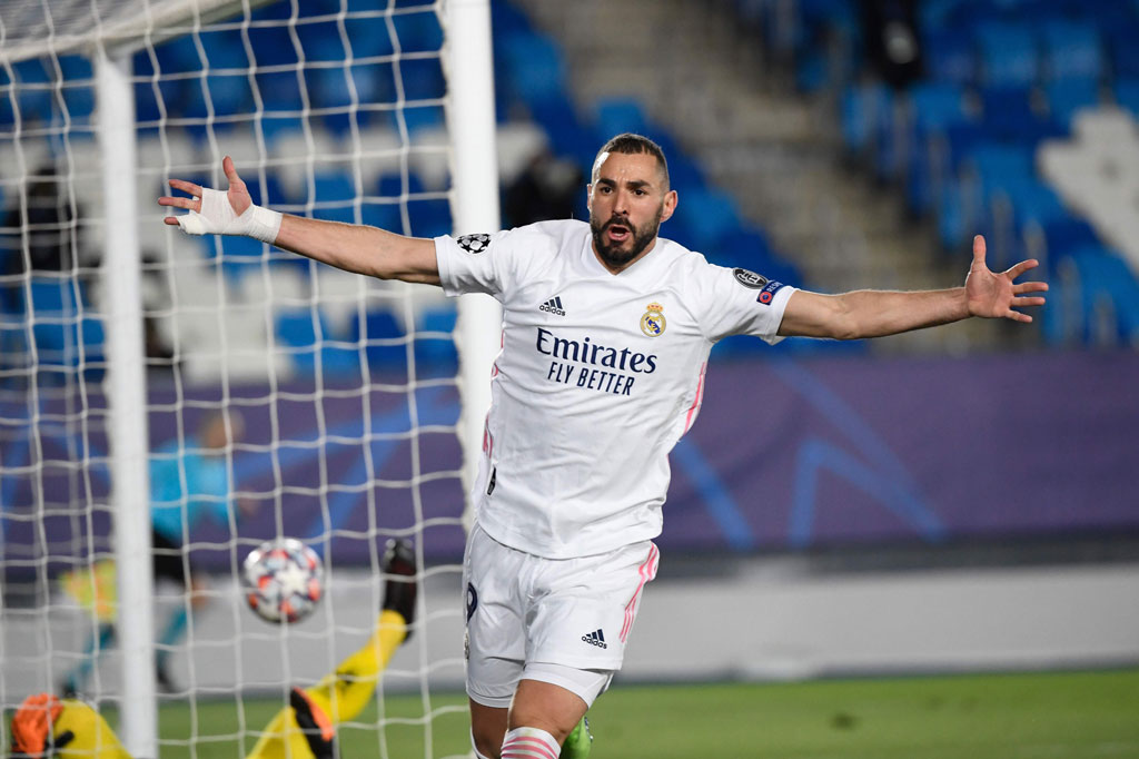 Real Madrid melaju ke  babak 16 besar Liga Champions setelah menundukkan tamunya Borussia Moenchengladbach 2-0 dalam laga pemungkas Grup B di Stadion Alfredo di Stefano, Madrid,  Kamis, 10 Desember 2020 dini hari WIB.