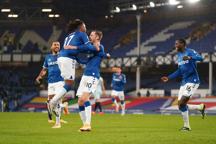 Everton mengalahkan Chelsea 1-0 di pekan ke-12 Liga Inggris 2020/2021. Gol penalti mengantar The Toffees menaklukkan The Blues.