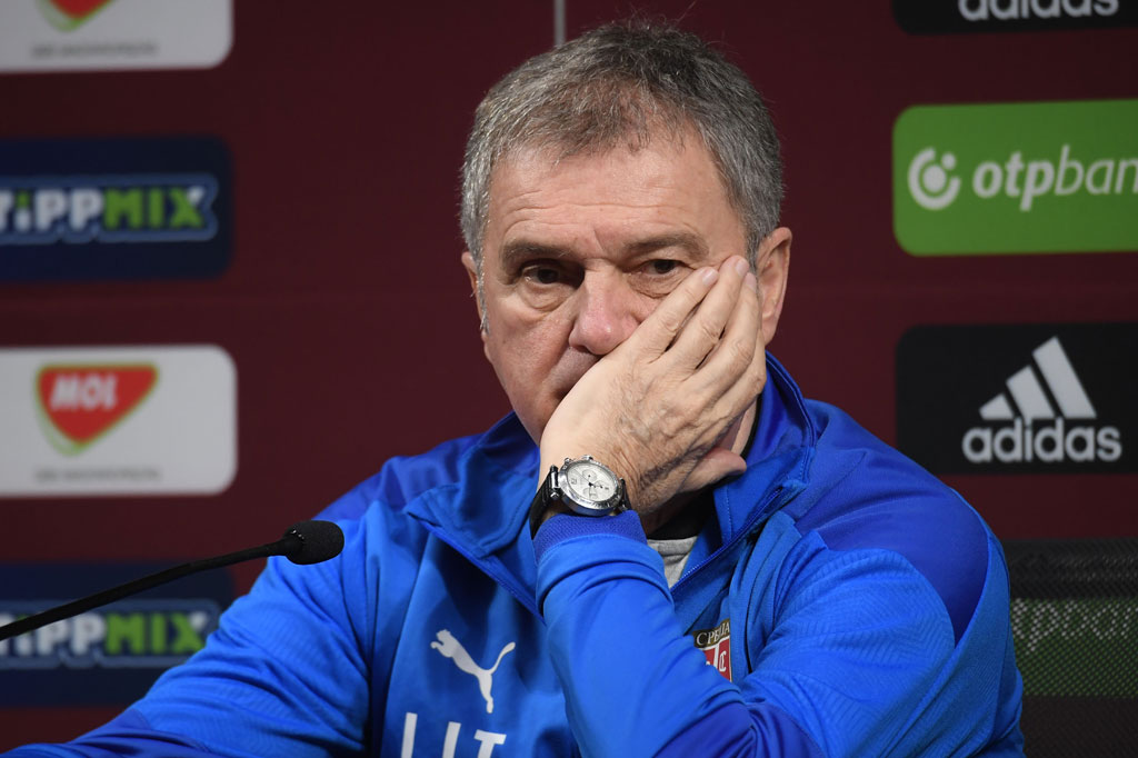 FSS menambahkan bahwa Wakil Presiden FSS Marko Pantelic telah memulai proses wawancara dengan kandidat pelatih timnas dan nama pengganti Tumbakovic segera diumumkan pada akhir tahun ini. Media lokal melaporkan bahwa salah satu kandidat teratas adalah mantan bos Prancis Raymond Domenech.