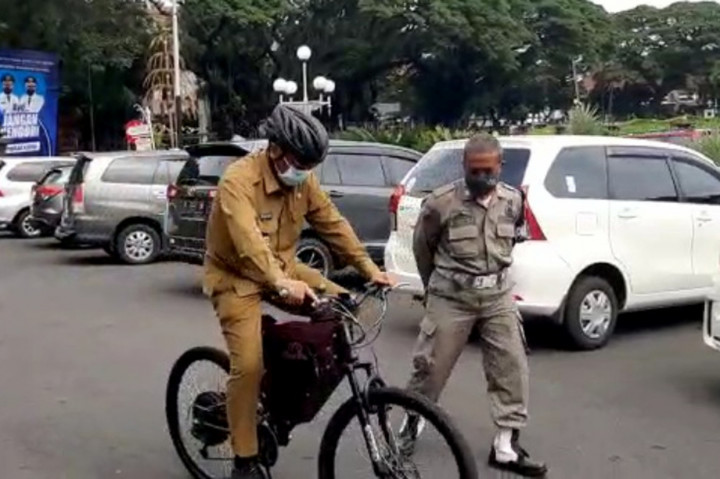 Hasil karya tersebut merupakan wujud inovasi alih teknologi guna memenuhi kebutuhan pangsa pasar saat ini.  Dari inovasi ini, maka akan memacu kreatifitas para pelajar dan dapat membuka peluang pasar baru bagi masyarakat, sebagai salah satu upaya pemulihan ekonomi di tengah pandemi.