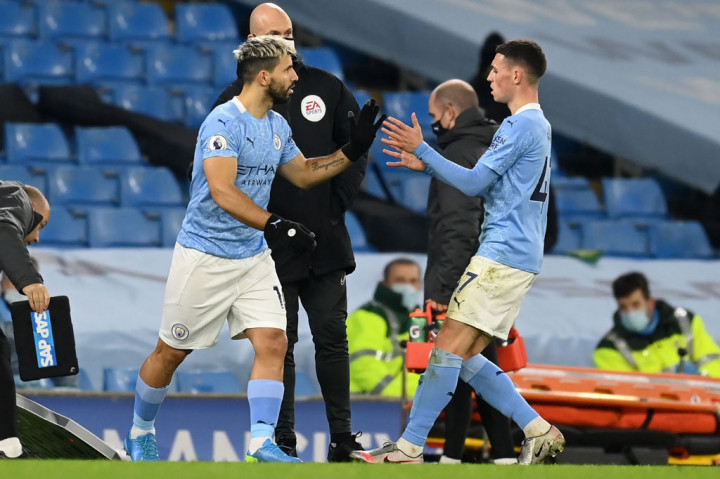 City yang terus menegaskan dominasinya di babak kedua dan berusaha untuk mencari gol kemenangan. Untuk menambah daya gedor timnya, Pep Guardiola memasukkan Sergio Aguero menggantikan Phil Foden.