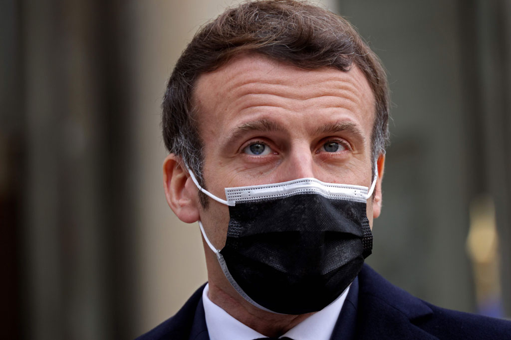 Presiden Prancis Emmanuel Macron dinyatakan positif terpapar covid-19. Hal itu diungkapkan Kantor Kepresidenan Prancis pada Kamis, 17 Desember 2020.
