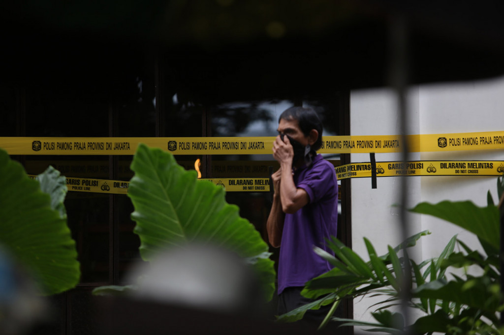 Satpol PP DKI Jakarta menutup permanen operasional Kilo Kitchen setelah sebelumnya di lokasi tersebut terindikasi terdapat penyalahgunaan narkoba dengan ditemukannya salah satu pengunjung membawa narkotika jenis heroin.