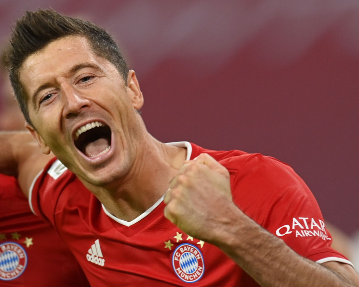 Musim lalu, ia tampil spektakuler saat Bayern memenangi beberapa pertandingan di Eropa termasuk final Liga Champions melawan Paris St-Germain. Lewandowski finis dengan 15 gol dalam kompetisi tersebut, lima lebih banyak atas Erling Braut Haaland.