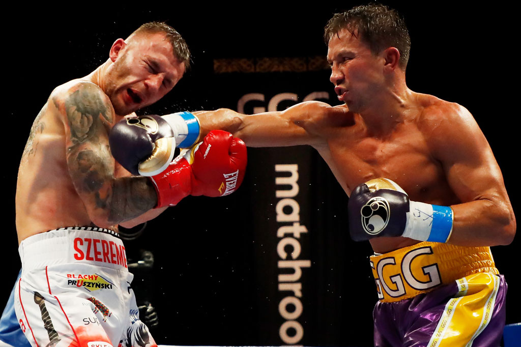 Golovkin kembali ke ring untuk pertama kalinya sejak mengalahkan Steve Rolls dan Sergiy Deveryanchenko pada 2019 serta memecat pelatih lama Abel Sanchez.