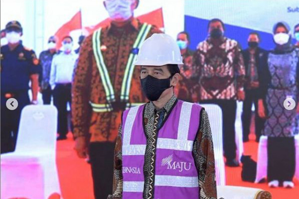 Presiden Joko Widodo melakukan peluncuran awal (soft launching) sekaligus meresmikan pengoperasian perdana Pelabuhan Internasional Patimban pada Minggu, 20 Desember 2020, dari Istana Kepresidenan Bogor.