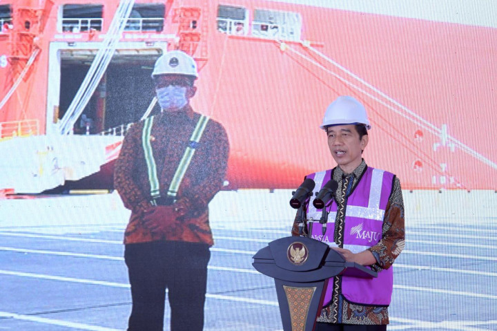 Tidak hanya bagi nasional secara umum, tetapi khususnya bagi kawasan Jawa Barat, lokasi pelabuhan tersebut berada.