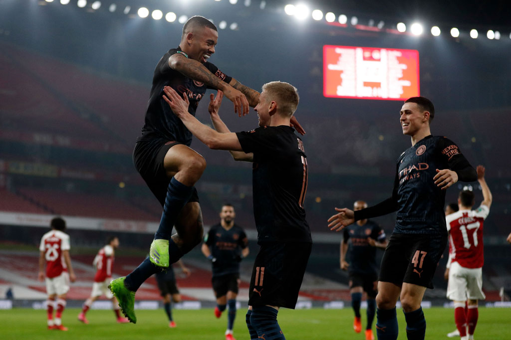 Gabriel Jesus melakukan selebrasi usai menjebol gawang tuan rumah untuk membawa timnya unggul 1-0.