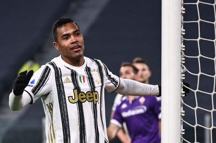 Di tengah upaya keras Juventus untuk mengejar gol penyama kedudukan, mereka justru kemasukan lagi lewat gol bunuh diri Alex Sandro pada menit ke-76. Skor berubah menjadi 0-2.