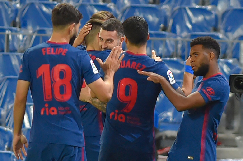 Kebuntuan baru terpecahkan empat menit selepas turun minum. Mario Hermoso lolos dari kawalan pemain lawan dan berhasil menyambut tendangan bebas Yannick Carrasco dengan tandukan tajam untuk membawa Atletico memimpin atas tuan rumah.