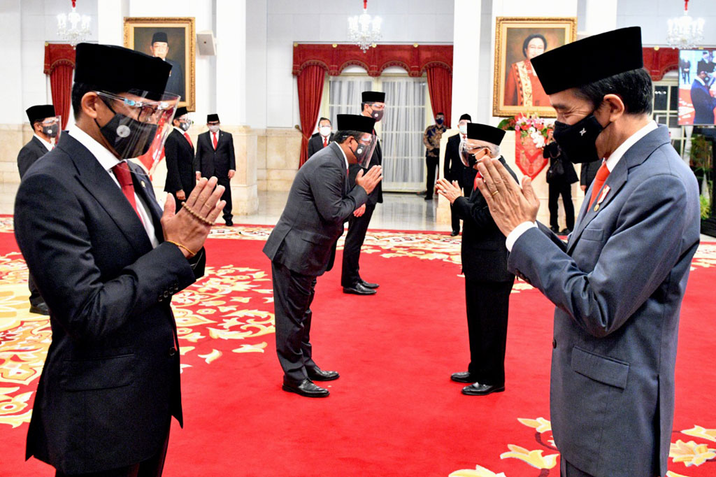 Momen Jokowi Lantik Enam Menteri dan Lima Wakil Menteri - Medcom.id