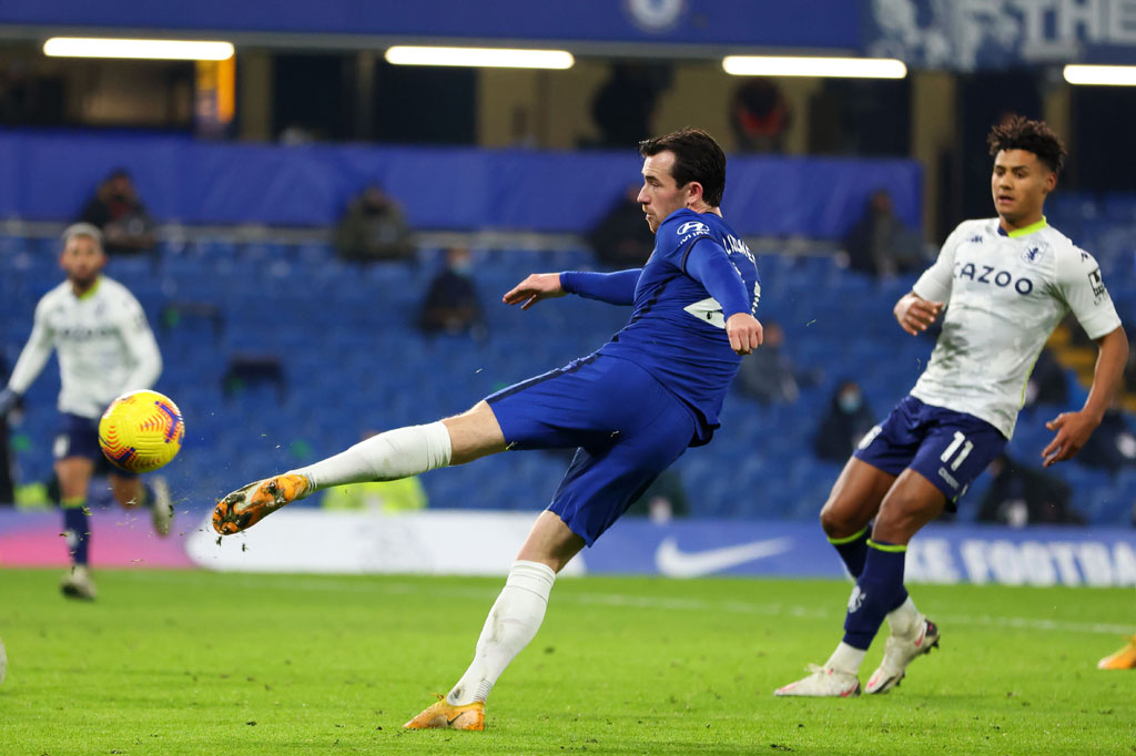 Peluang-peluang berlalu, tetapi skor 1-1 tak berubah hingga peluit tanda laga usai berbunyi.