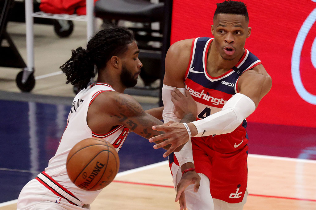 Wizards sendiri kehilangan pertandingan kelima berturut-turut mereka di pembukaan musim ini, meskipun bintang mereka Russell Westbrook membukukan triple-double keempat dengan 22 poin, 11 assist, dan 10 rebound.
