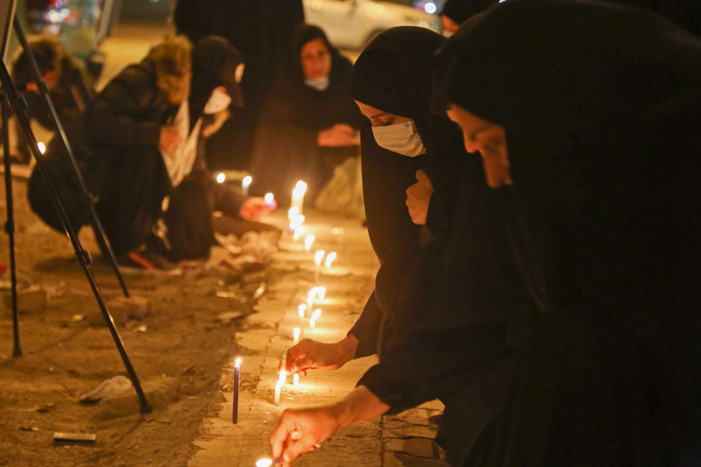 Kedubes Iran menuturkan, Qasem Soleimani merupakan simbol dan pahlawan anti terorisme di kawasan Timur Tengah. Qasem Soleimani, disebutnya berjasa dalam memerangi ISIS dan kelompok takfiri di Suriah dan Irak.
