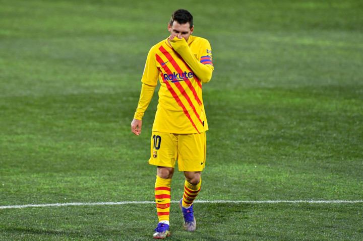 Messi sendiri sebetulnya berpeluang untuk mewarnai laga ke-500-nya dengan sebuah gol pada menit kesembilan, sayang tembakan volinya masih melenceng dari sasaran.