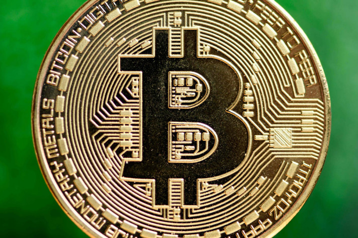 Harga aset kripto Bitcoin (BTC) akhirnya menembus Rp500 juta pada awal tahun ini, atau naik lebih dari 400 persen dibanding pada awal 2020 yang tercatat sekitar Rp90 jutaan