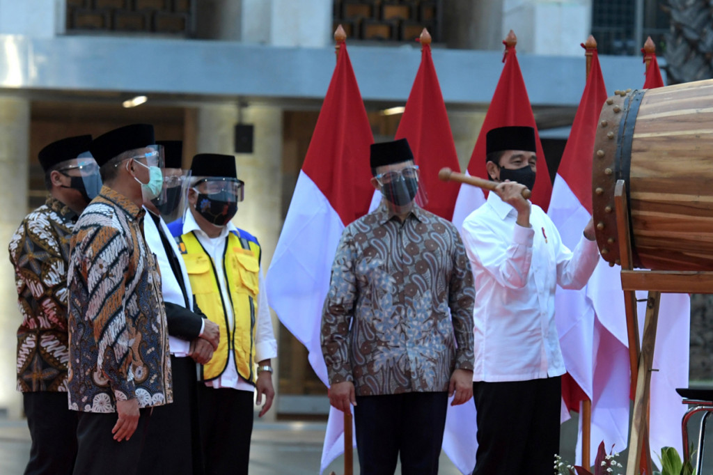Peresmian itu turut dihadiri oleh Imam Besar Masjid Istiqlal Nasaruddin Umar, Menteri Pekerjaan Umum dan Perumahan Rakyat (PUPR) Basuki Hadimuljono Menteri Agama Yaqut Cholil Qoumas dan Gubernur DKI Jakarta Anies Baswedan.