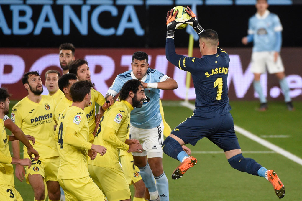 Di babak kedua Celta berusaha memperkecil ketertinggalan. Beberapa peluang tuan rumah berhasil digagalkan oleh Asenjo dengan menjinakkan tembakan jarak jauh Denis Suarez pada menit ke-74 dan sepakan Alfon dua menit berselang. Skor 0-4 tak berubah hingga bubaran.