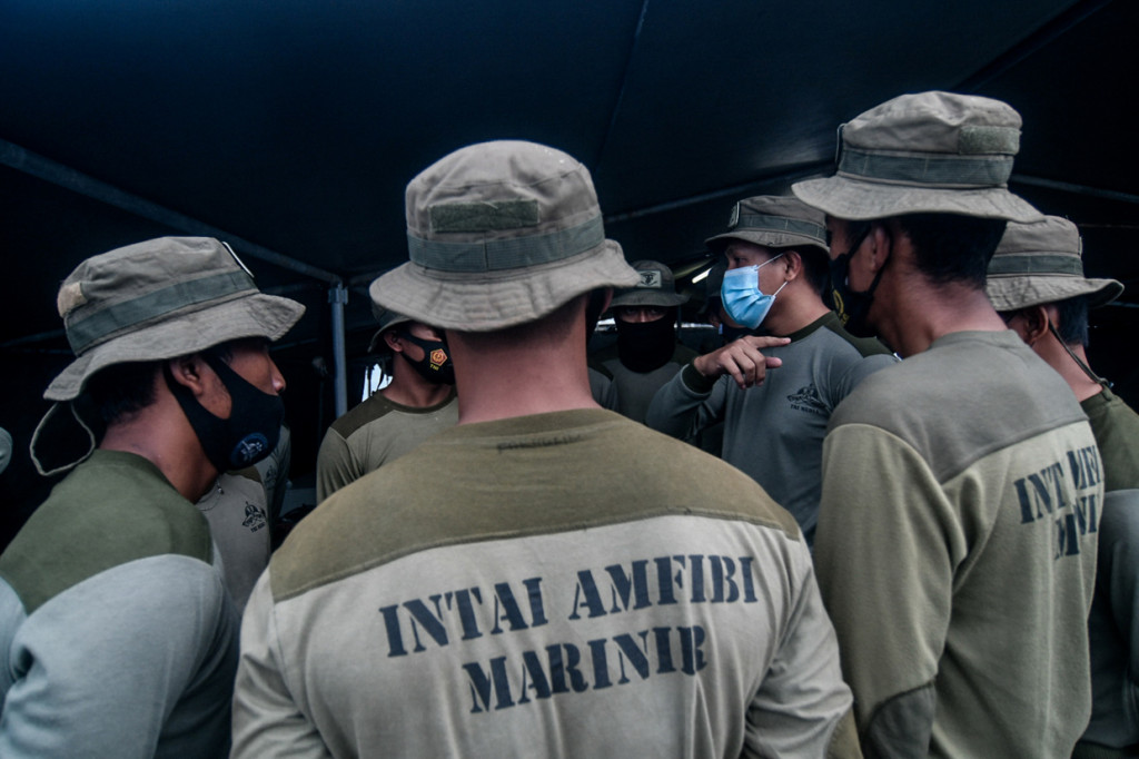 Titik koordinat pencarian pada hari ini pun akan diperluas. Pencarian akan dilakukan di seluruh perairan Pulang Lancang dan Pulau Laki.