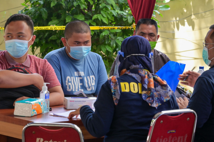 Tim DVI telah menerima 40 sampel DNA dari pihak keluarga korban jatuhnya pesawat Sriwijaya Air SJ-182, Senin, 11 Januari 2021.