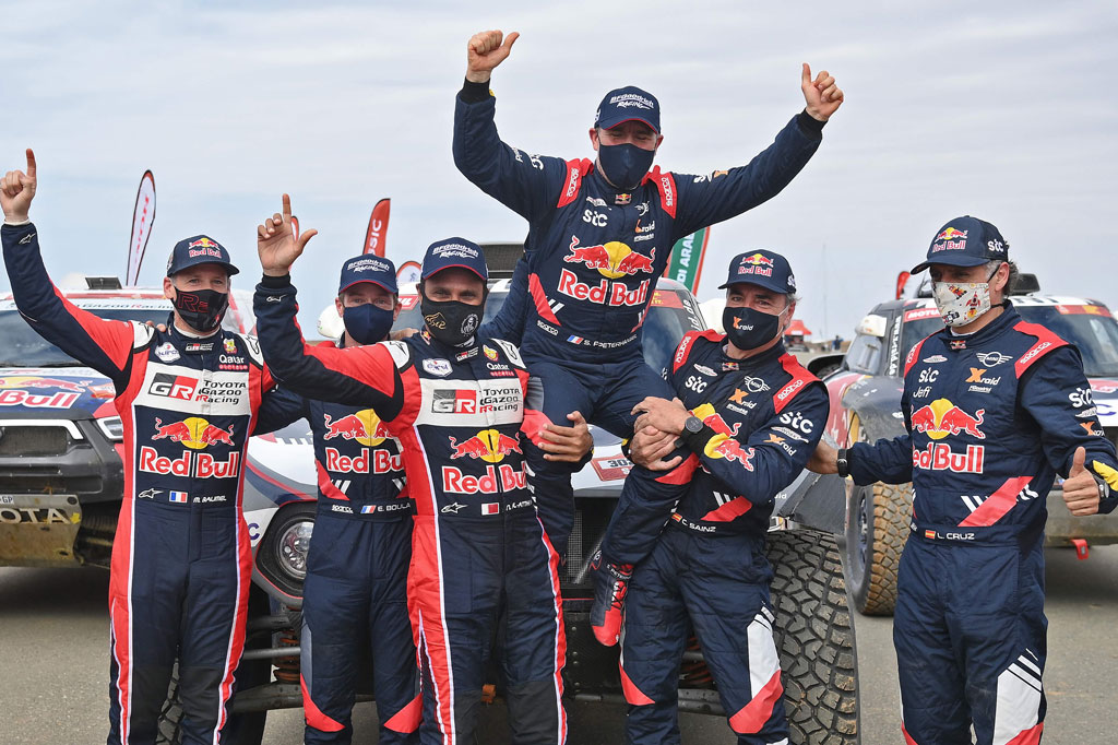 Pterhansel dibantu oleh co-pilot Edouard Boulanger, finis di depan pembalap Toyota asal Qatar Nasser al-Attiyah, sementara pembalap Spanyol Carlos Sainz melengkapi podium.