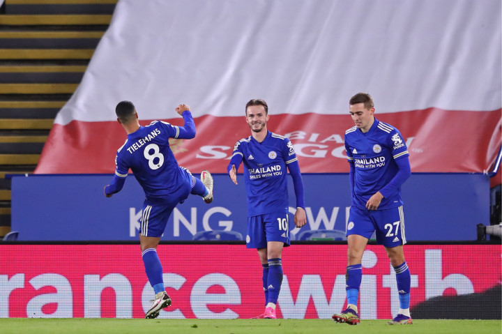 Meski begitu, The Reds masih punya satu tabungan laga melawan pemuncak klasemen, Manchester United. AFP Photo/Alex Pantling

