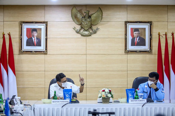 Sandiaga Uno mengatakan dukungan infrastruktur teknologi informasi dan komunikasi (TIK) adalah hal utama untuk membangun destinasi super prioritas. 