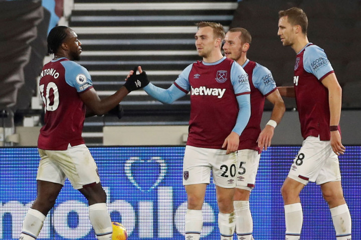 Hasil ini membuat West Ham naik dua tingkat ke urutan tujuh dengan mengumpulkan 32 poin dari 19 pertandingan, sedangkan The Baggies tetapdi urutan ke-19 dengan 11 poin.