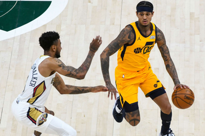 Clarkson mencetak 18 poin dari bangku cadangan untuk Jazz, serta enam rebound dan enam assist. Ingles mencetak 15 poin sebagai balasan dari absennya di tiga pertandingan karena cedera Achilles, dan Rudy Gobert mengumpulkan 13 poin, 18 rebound dan tiga tembakan yang diblok.