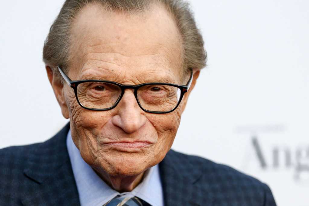Larry King ialah seorang wartawan senior yang telah berjibaku dengan dunia jurnalisme sejak tahun 1985. Ia dikenal dalam acara gelar wicara Amerika Serikat berjudul